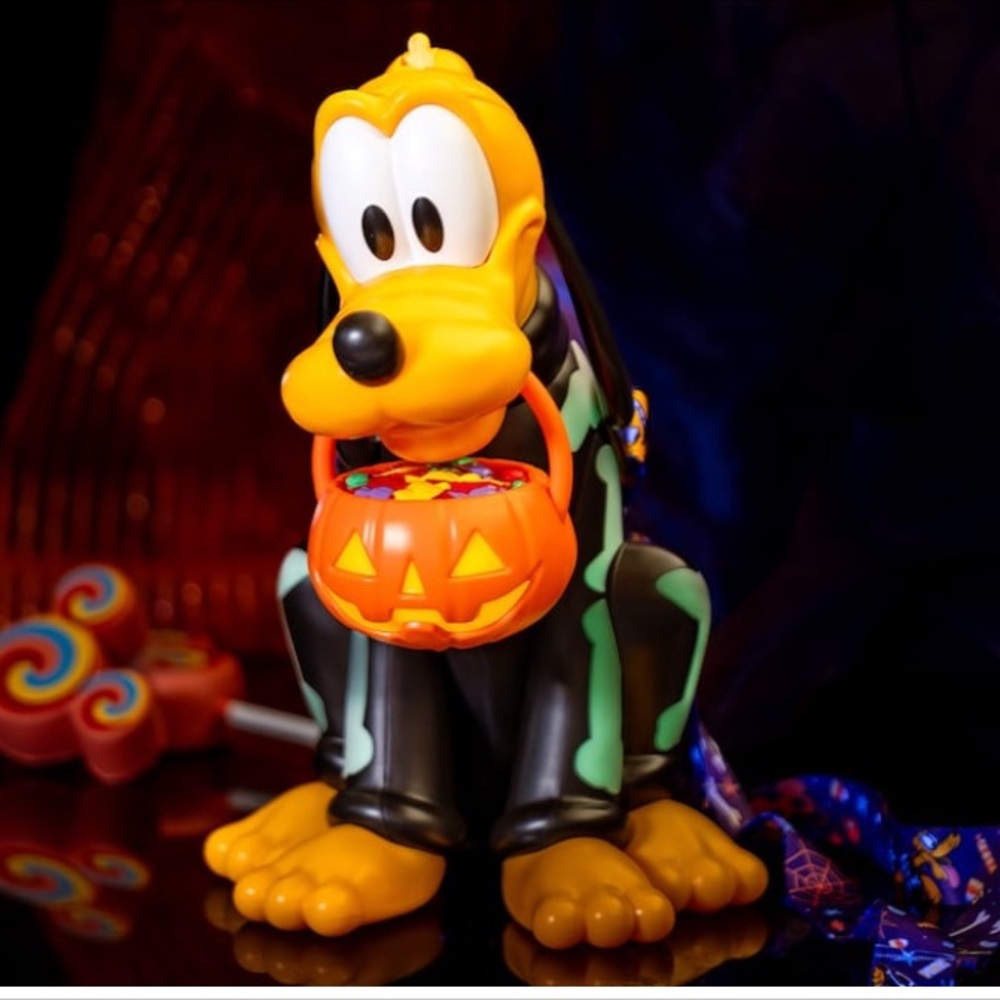 Pluto Skeleton Sipper Disneyland Halloween 2025